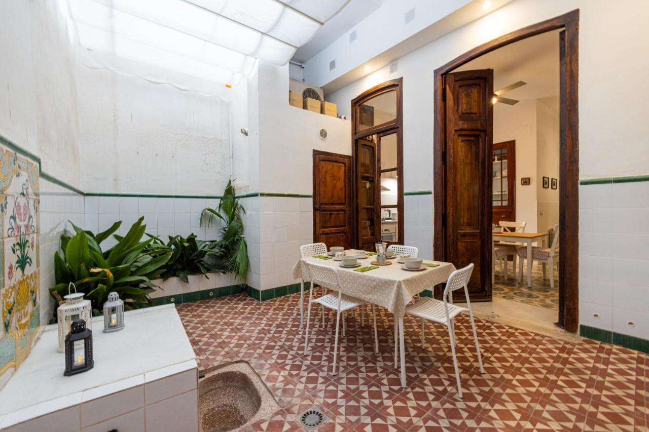 Florit Flats - Traditional House In El Cabanyal Apartment Valencia Exterior photo